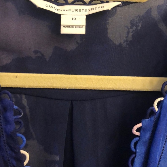 DVF Silk Blouse - Picture 3 of 3